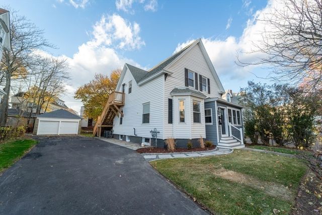 72 Florence St 2, Worcester, MA 01603