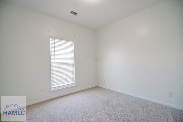 215 Deerfield Drive NE, Ludowici, GA 31316