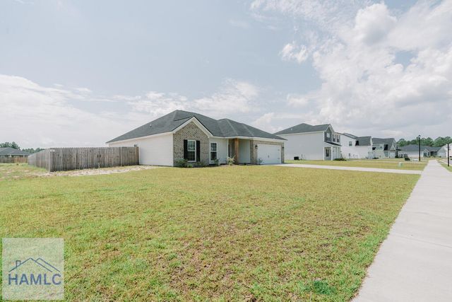 215 Deerfield Drive NE, Ludowici, GA 31316