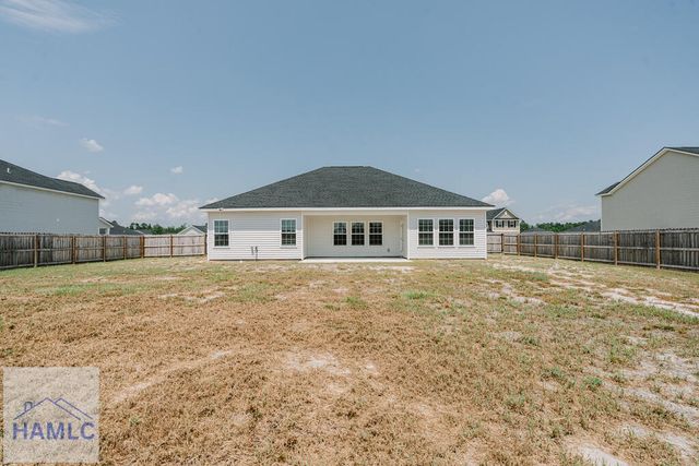 215 Deerfield Drive NE, Ludowici, GA 31316