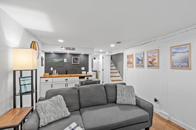 1828 Eustis Street, Lauderdale, MN 55113