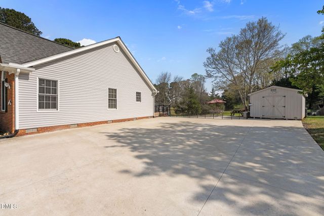 3004 Cedar Crest Court, Graham, NC 27253