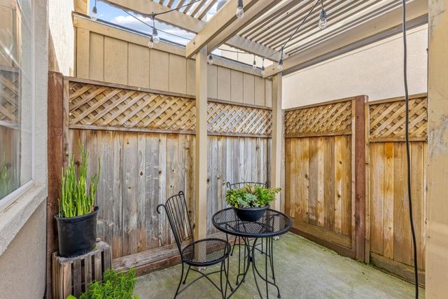 9400 Benbow Drive, Gilroy, CA 95020