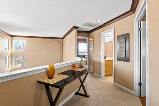 9400 Benbow Drive, Gilroy, CA 95020