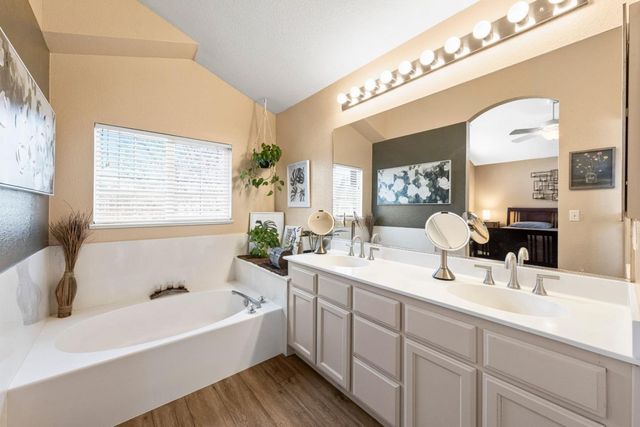 9400 Benbow Drive, Gilroy, CA 95020