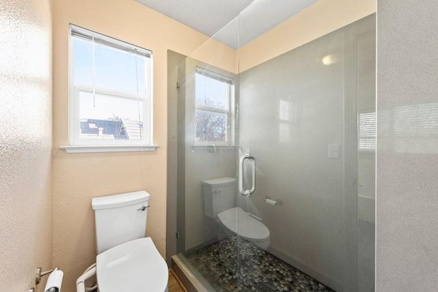 9400 Benbow Drive, Gilroy, CA 95020