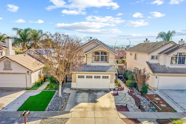 9400 Benbow Drive, Gilroy, CA 95020