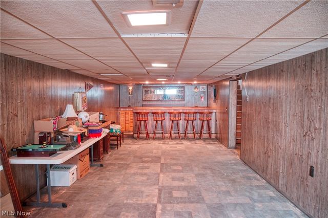 333 E Ridgewood Drive, Seven Hills, OH 44131