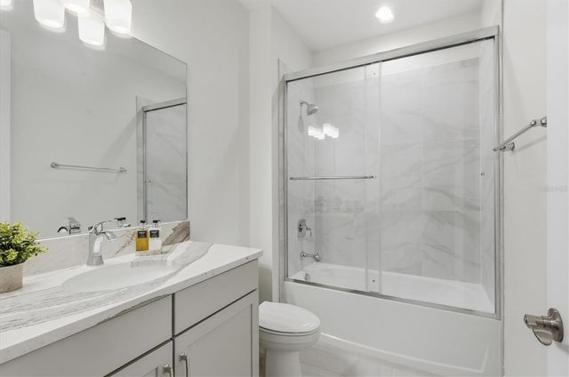 17727 SAVORY MIST CIRCLE, Bradenton, FL 34211