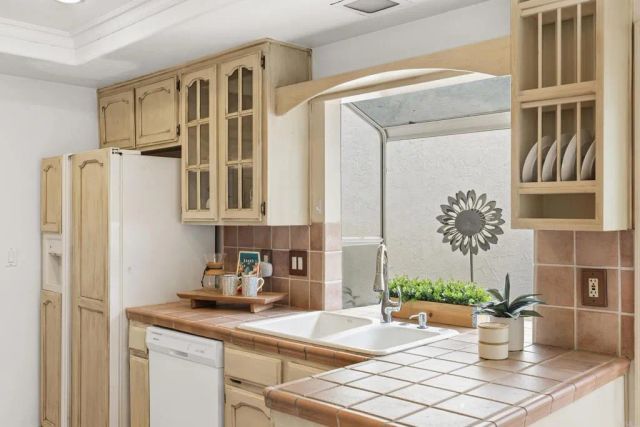 1642 BLOSSOM FIELD WAY, Encinitas, CA 92024