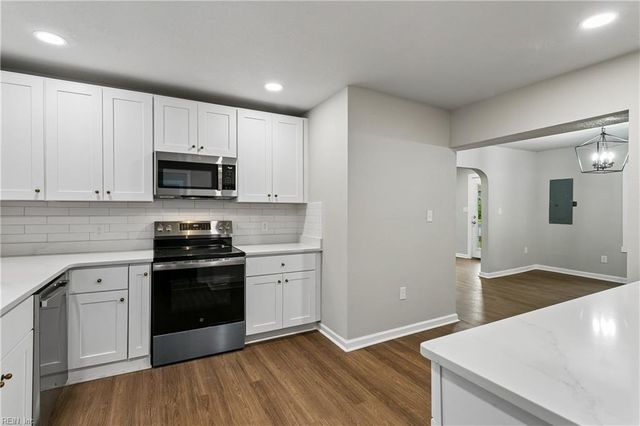 924 Ivy AVE, Newport News, VA 23607