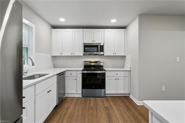 924 Ivy AVE, Newport News, VA 23607