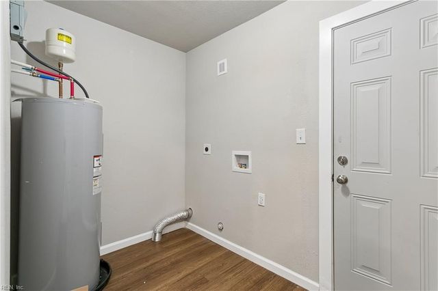 924 Ivy AVE, Newport News, VA 23607