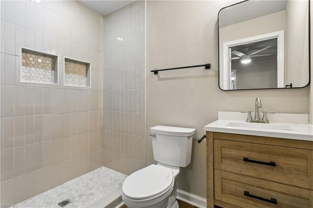 924 Ivy AVE, Newport News, VA 23607