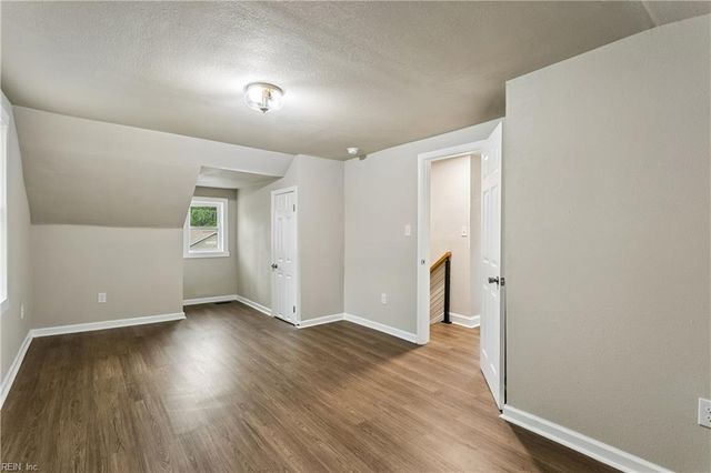 924 Ivy AVE, Newport News, VA 23607