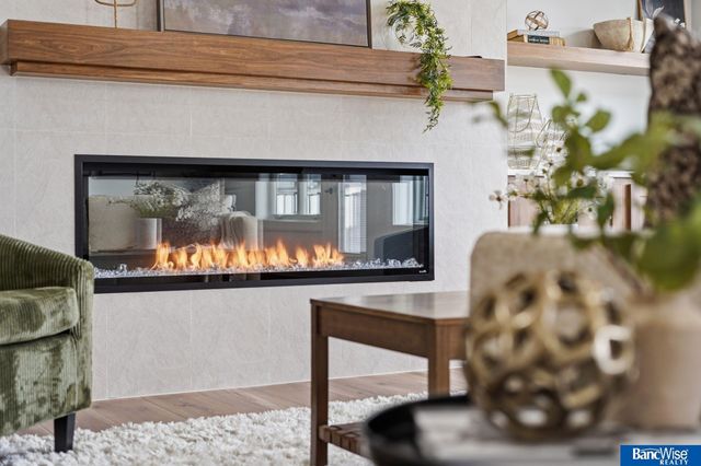 9401 Delano Drive, Lincoln, NE 68516