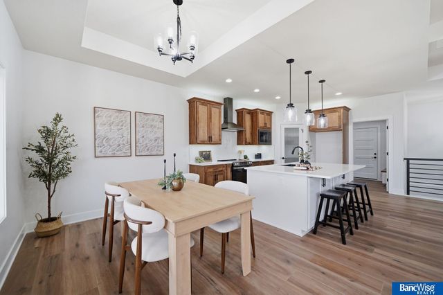 9401 Delano Drive, Lincoln, NE 68516