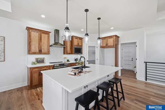 9401 Delano Drive, Lincoln, NE 68516