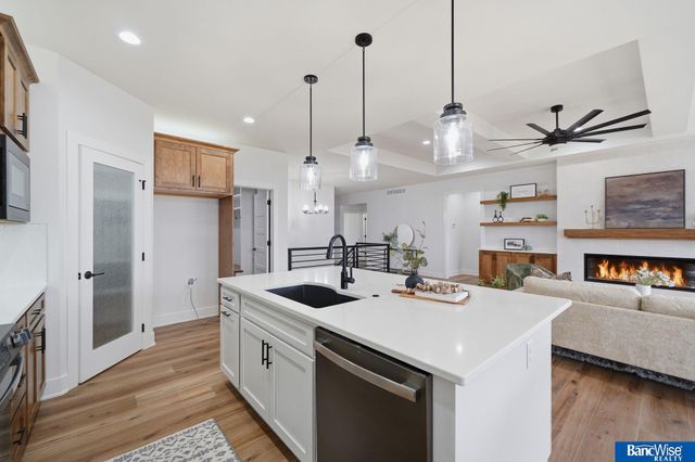 9401 Delano Drive, Lincoln, NE 68516