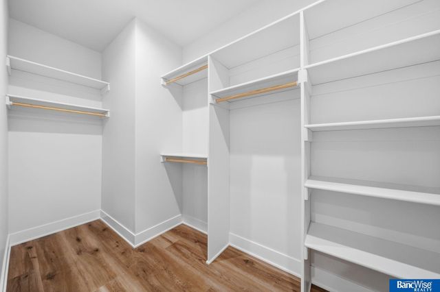 9401 Delano Drive, Lincoln, NE 68516