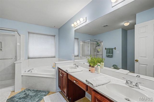928 Cypress Club Court, Wentzville, MO 63385