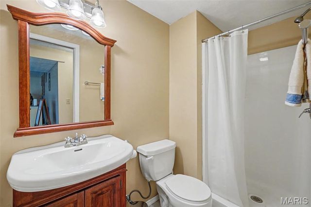 928 Cypress Club Court, Wentzville, MO 63385