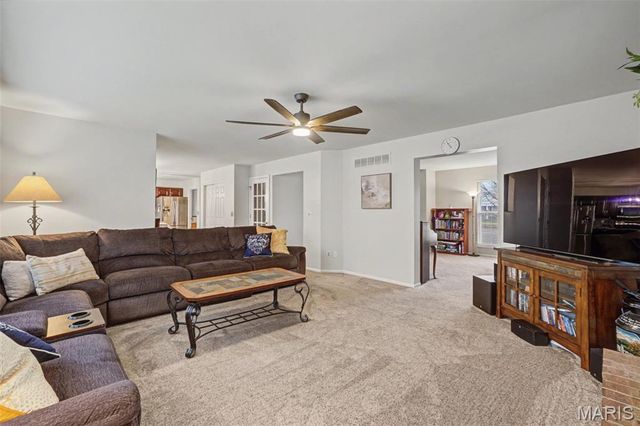 928 Cypress Club Court, Wentzville, MO 63385