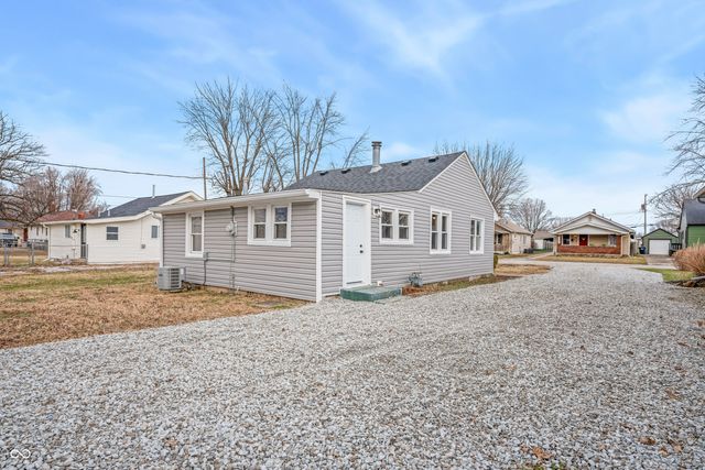 430 N 18th Avenue, Beech Grove, IN 46107