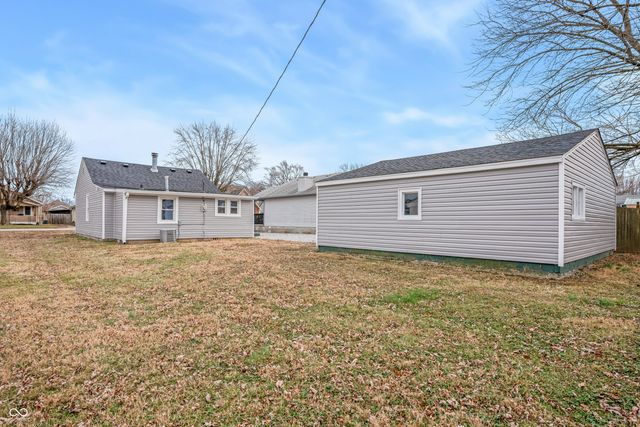 430 N 18th Avenue, Beech Grove, IN 46107