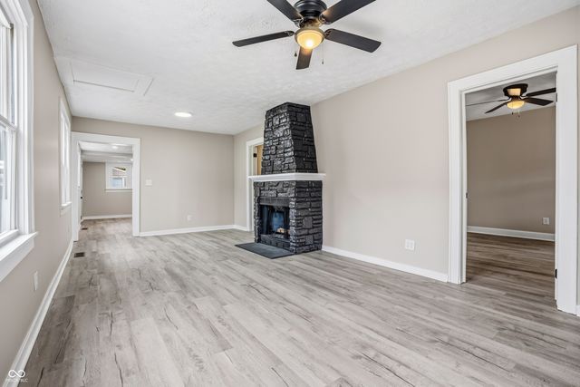 430 N 18th Avenue, Beech Grove, IN 46107