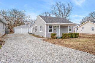 430 N 18th Avenue, Beech Grove, IN 46107