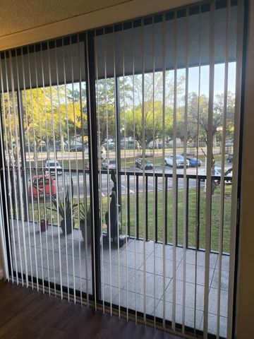 8650 SW 133rd Ave Rd 208, Miami, FL 33183