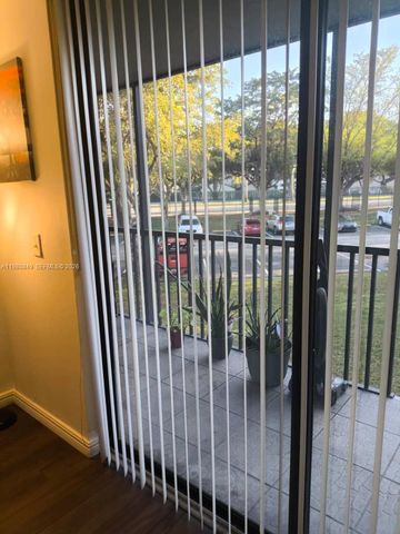 8650 SW 133rd Ave Rd 208, Miami, FL 33183