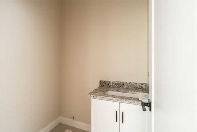 2546 Barton Creek Circle, Tyler, TX 75703