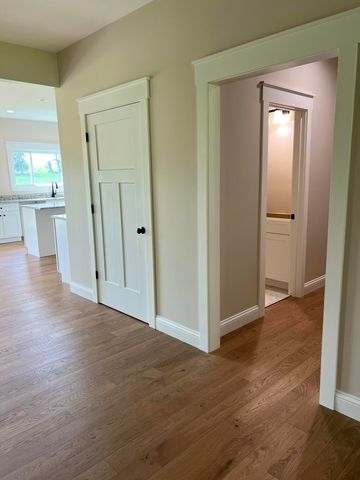512 Cliffside Drive, Russell Springs, KY 42642