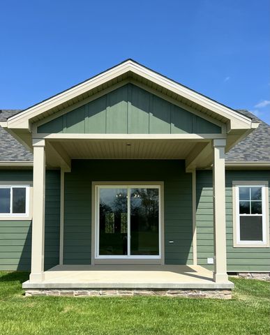 512 Cliffside Drive, Russell Springs, KY 42642