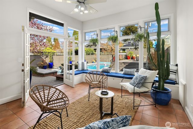 928 17th Avenue E, Seattle, WA 98112