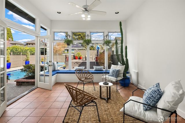 928 17th Avenue E, Seattle, WA 98112