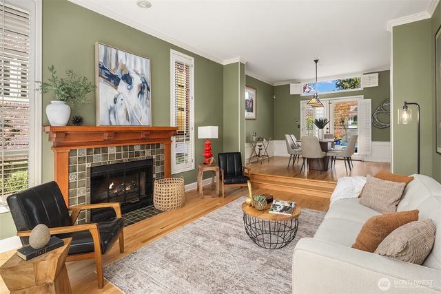 928 17th Avenue E, Seattle, WA 98112