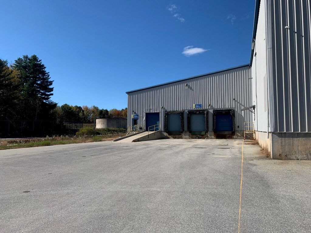 586 Lewiston Junction Road, Auburn, ME 04210 — photo 4