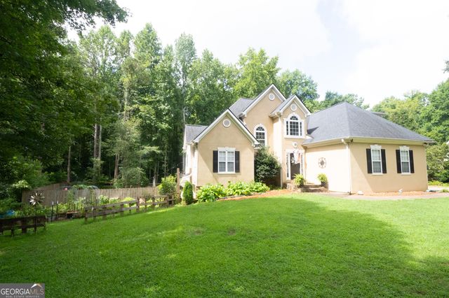 95 Crescent Circle, Newnan, GA 30265
