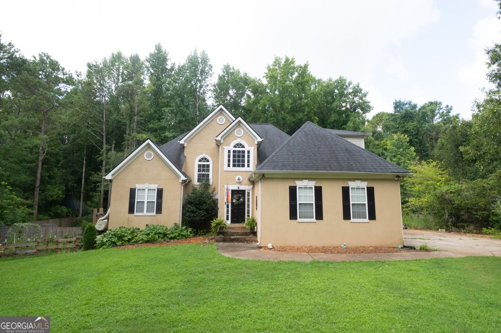 95 Crescent Circle, Newnan, GA 30265