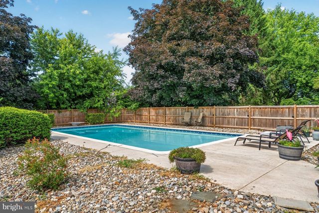 49 ROCKLAND RD, Westminster, MD 21158