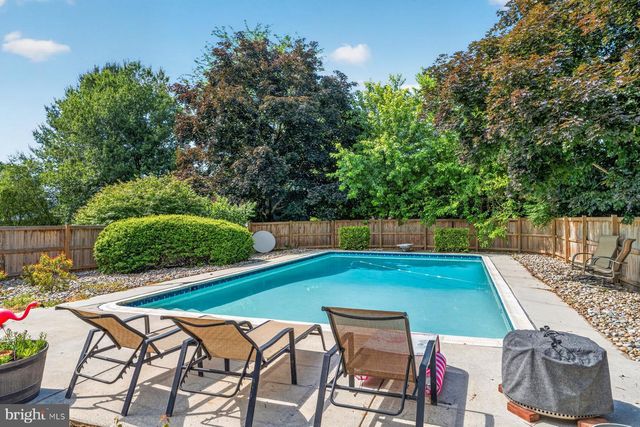 49 ROCKLAND RD, Westminster, MD 21158