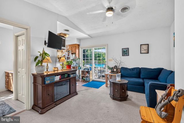 49 ROCKLAND RD, Westminster, MD 21158