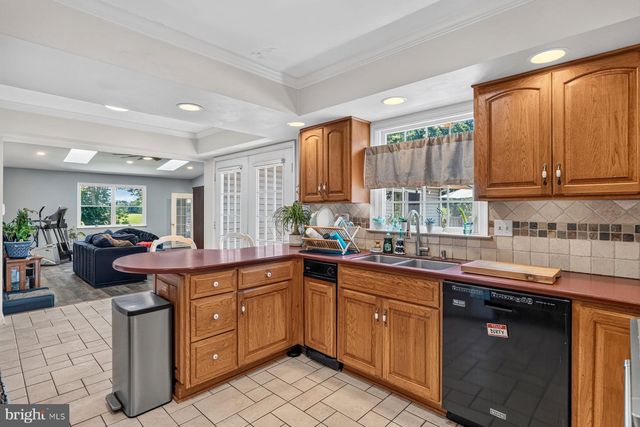49 ROCKLAND RD, Westminster, MD 21158