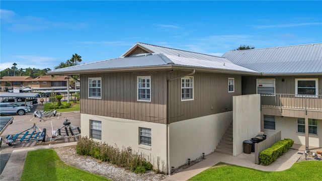 1640 JUNO TRAIL 205C, Astor, FL 32102