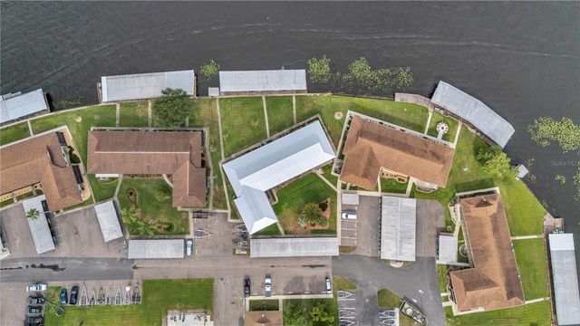 1640 JUNO TRAIL 205C, Astor, FL 32102