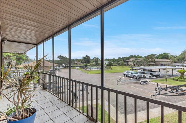 1640 JUNO TRAIL 205C, Astor, FL 32102