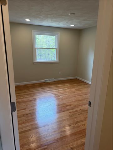 71 Jerry Lane, North Kingstown, RI 02852